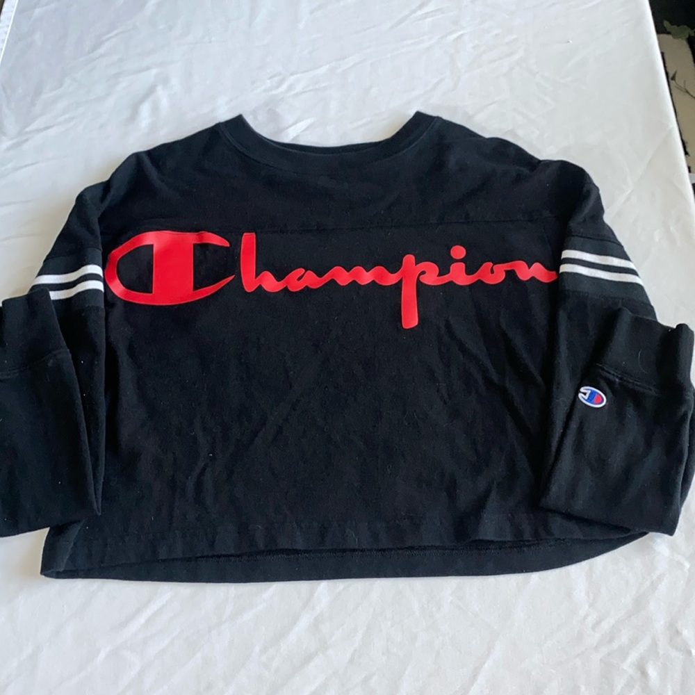 Champion Red and Black Cotton Long Sleeve Medium Women